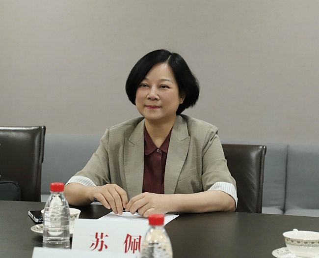广州市民政局和金利来集团共同举办爱心物资捐赠仪式