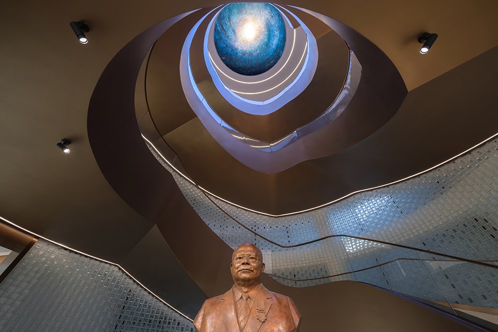 曾憲梓事蹟展覽館